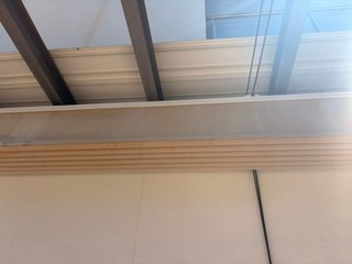 Toldo:4,40 m de ancho y se abre 3,15 m