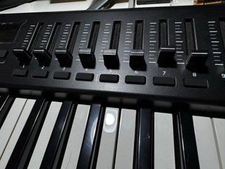 Novation Launchkey 49 Teclado Controlador
