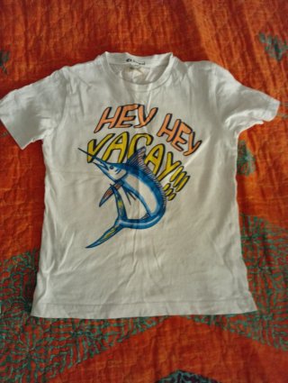 Lote 3 camisetas infantiles. Sfera. 6-7 años