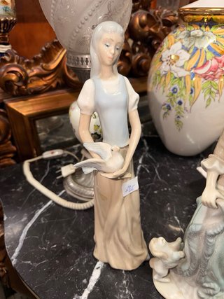 Lote 3 figuras de porcelana