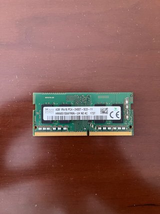 SK hynix 4GB PC4-2400T Módulo RAM
