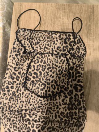 Vestido largo estampado leopardo espalda abierta