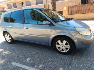 Renault Grand Scenic 2005