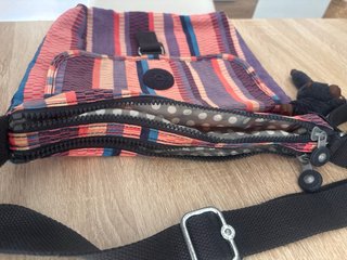 Bolso Kipling estampado