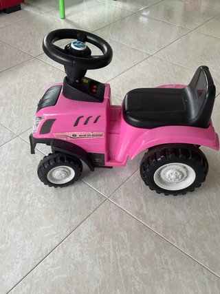 Trattore per bambini senza pedali rosa