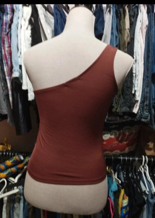 Top mujer asimétrico marrón talla única