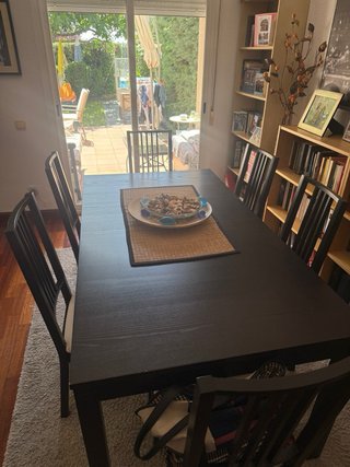 Mesa comedor extensible Ikea + 6 sillas
