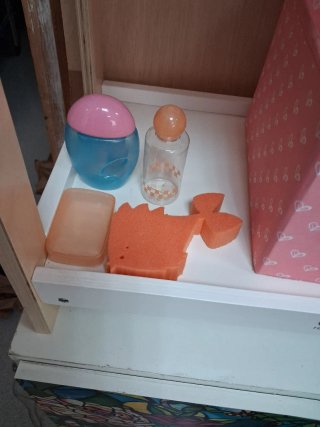 Cambiador juguete marca Hape madera