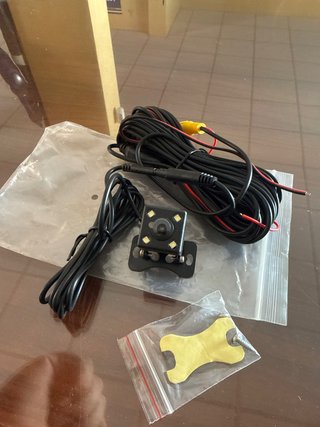 Cámara trasera coche con cables