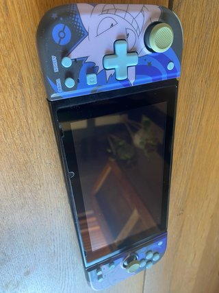 Nintendo Switch V2 + Accessori