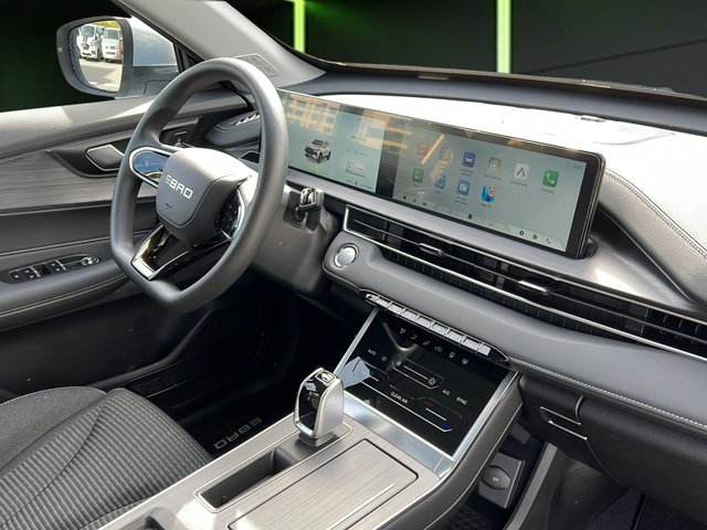 EBRO S400 1.5 DHE HEV Premium CVT 155 kW (211 CV)