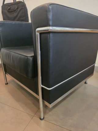Butaca Le Corbusier Inspirada Negra