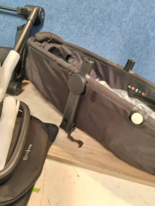 CYBEX Gold Silla de paseo EOS 2-en-1