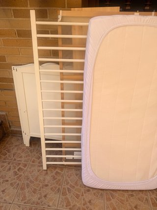 Cuna Ikea Blanca con colchón