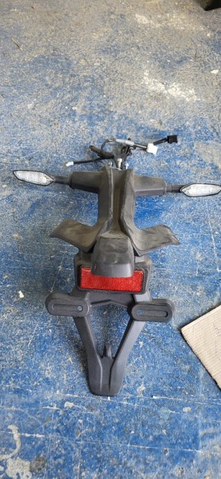 Piezas Yamaha R1 2022: Sillón, Colín, Espejos nuev