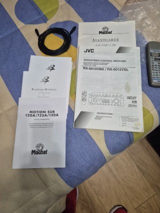 Amplificador JVC RX-E + Altavoces Magnat