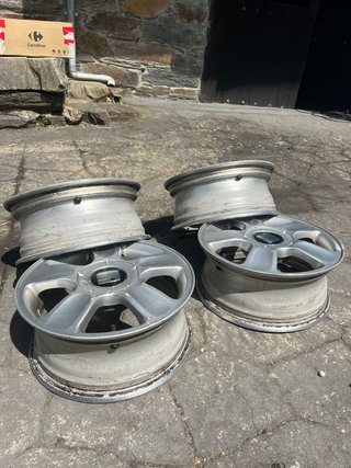 Llantas Grupo VAG 4uds