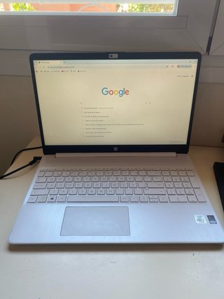 Portátil HP 15s-fqxxx blanco con cargador original