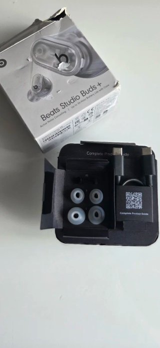 Beats Studio Buds + Cuffie Wireless