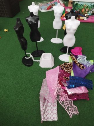 Kit Diseño Barbie Maniquíes y Telas