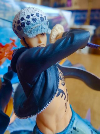 Figura One Piece Luffy y Law Figuarts Zero 5th