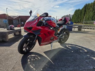 Ducati Panigale V4 2020 Roja/Plata