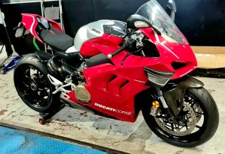 Ducati Panigale V4 2020 Roja/Plata