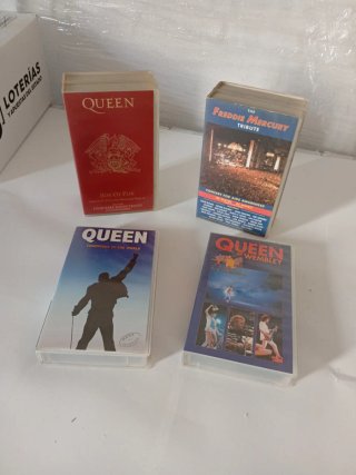 6 VHS Queen de segunda mano por 15 EUR en Maó en WALLAPOP