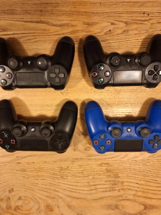 PS4 con accessori