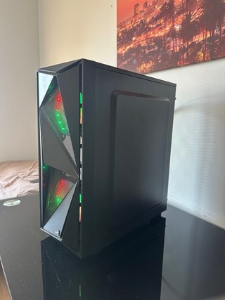 Ordenador Gaming - valorado en +1000€