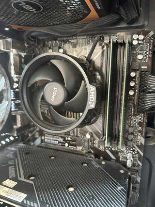 Ordenador Gaming - valorado en +1000€