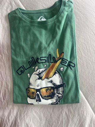 Camiseta Quiksilver Talla 12 Niño