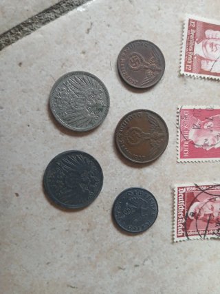 Francobolli e Monete Terzo Reich