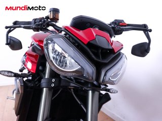 TRIUMPH STREET TRIPLE 765 RS
