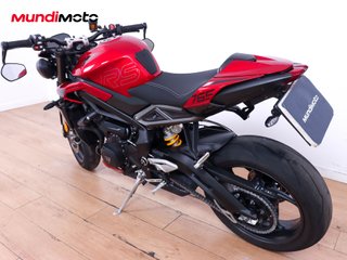TRIUMPH STREET TRIPLE 765 RS