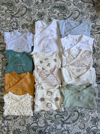 Lote bodys bebé 0-1 meses manga larga