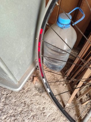 Llanta trasera de carretera 700c Shimano