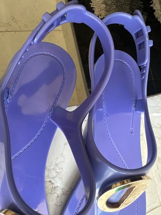 Sandalias Versace Mujer Morado Dorado