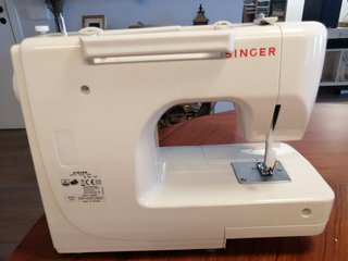 Máquina de coser Singer 1507