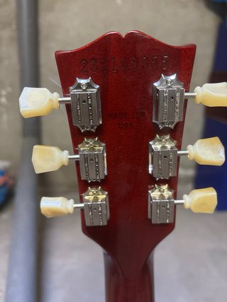 Vendo/cambio Gibson Les Paul placa standar cherry