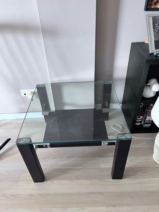 Mesa de centro cristal y madera wengué