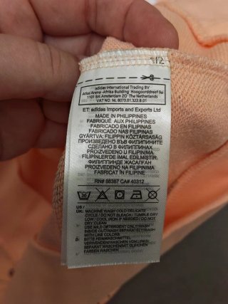 Sudadera Adidas rosa con logo