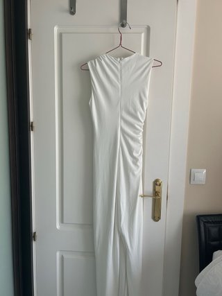 Vestido largo blanco Zara