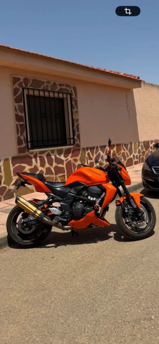 Kawasaki Z750 Naranja 38.000 km