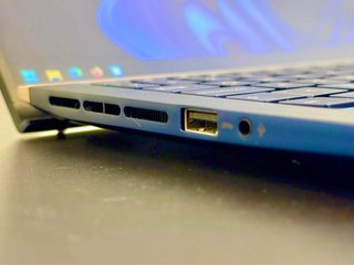 Portátil ASUS ZenBook 15 UX534FTC-A8093T,i7, 16 GB