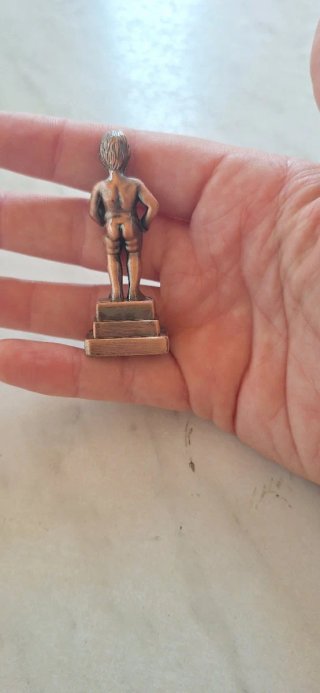 Figuras Manneken Pis Bruselas