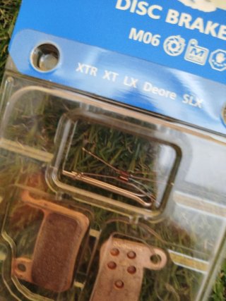 Pastillas Freno Disco Shimano M06 Metal