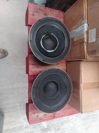 Pareja Beyma 10M-250 Altavoces