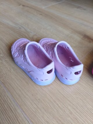 Lote 2 Chanclas Niña Puma Tallas 21 y 23