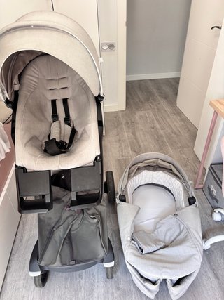 Carrito Stokke con silleta y capazo